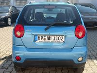 Gebraucht Chevrolet Matiz 49 PS (36 kW) 2008 Blau Kleinwagen
