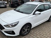 Gebraucht Hyundai i30 Trend 159 PS (116 kW) 2021 Weiß Kombi