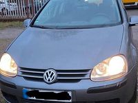 Gebraucht VW Golf IV 81 PS (59 kW) 2005 Grau Limousine