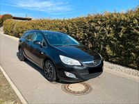 Gebraucht Opel Astra 116 PS (85 kW) 2010 Schwarz Kombi