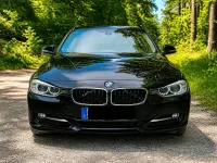 Gebraucht BMW 320 Sport Line 184 PS (135 kW) 2012 Schwarz Kombi