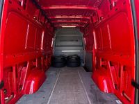 Gebraucht VW Crafter 110 PS (80 kW) 2016 Rot Van