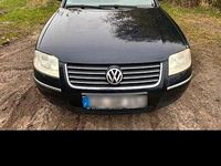 Gebraucht VW Passat 150 PS (110 kW) 2001 Blau Kombi