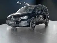 Gebraucht Mercedes T180 Progressive 116 PS (85 kW) 2023 Schwarz Van / Kleinbus