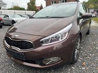 Gebraucht Kia Ceed Spirit 135 PS (99 kW) 2012 Matrix brown Kleinwagen