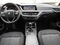 gebraucht BMW 118 i Advantage Navi LED PDC Sitzhz DAB Tempom