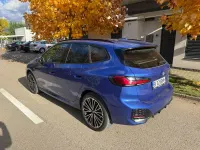Gebraucht BMW 225 Active Tourer Sport Line 245 PS (180 kW) 2022 Blau Van / Kleinbus