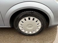 Gebraucht Opel Astra Edition 90 PS (66 kW) 2008 Silber Limousine