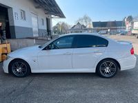 Gebraucht BMW 328 231 PS (169 kW) 2010 Weiß Limousine