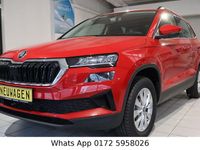 Neu Skoda Karoq Selection 150 PS (110 kW) 2026 Rot SUV