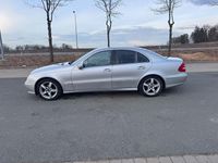 Gebraucht Mercedes E240 Avantgarde 177 PS (130 kW) 2003 Grau Limousine