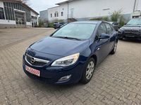 Gebraucht Opel Astra Selection 87 PS (63 kW) 2011 Blau Limousine