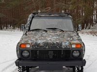 Gebraucht Lada niva 82 PS (60 kW) 2009 Beige SUV