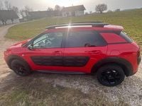 Gebraucht Citroën C4 Shine 99 PS (72 kW) 2015 Rot SUV