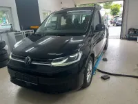 Gebraucht VW Caddy Life 122 PS (89 kW) 2022 Deep black perleffekt Van / Kleinbus