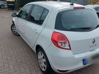 gebraucht Renault Clio TomTom Edition 1.2 16V 75 TomTom Edition