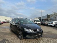 Gebraucht VW Sharan Highline 150 PS (110 kW) 2021 Deep black perleffekt Van / Kleinbus