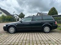 Gebraucht VW Passat 131 PS (96 kW) 2002 Schwarz Kombi