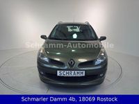 Gebraucht Renault Clio II Expression 75 PS (55 kW) 2009 Grün Kleinwagen