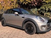 Second-hand Mini ONE Pepper 102 CP (75 kW) 2018 Gri Hatchback