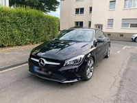 Gebraucht Mercedes CLA180 Edition 122 PS (89 kW) 2017 Schwarz Limousine