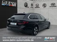 Gebraucht BMW 520 Sport Line 190 PS (139 kW) 2023 Andere Kombi