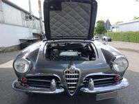 Gebraucht Alfa Romeo Giulia Spider 92 PS (67 kW) 1964 Grau Cabrio