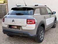 Gebraucht Citroën C4 SELECTION 82 PS (60 kW) 2016 Braun Limousine