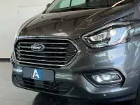 Gebraucht Ford Tourneo Titanium 185 PS (136 kW) 2020 Grau Van / Kleinbus