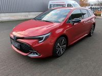 Neu Toyota Corolla Business Edition 152 PS (111 kW) 2025 Rot Kombi