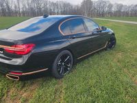 Gebraucht BMW 750 449 PS (330 kW) 2016 Schwarz Limousine