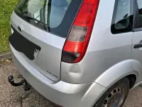 Gebraucht Ford Fiesta 80 PS (58 kW) 2002 Silber Kleinwagen