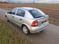 Gebraucht Opel Astra 85 PS (62 kW) 2000 Silber Limousine