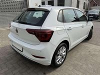Gebraucht VW Polo Style 95 PS (69 kW) 2022 Pure white Kleinwagen