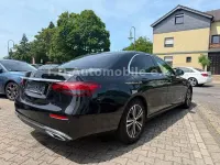 Gebraucht Mercedes E220 194 PS (142 kW) 2021 Schwarz Limousine