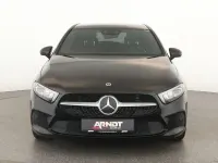 Gebraucht Mercedes A200 Progressive 163 PS (119 kW) 2021 Kosmosschwarz Limousine
