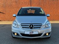 Gebraucht Mercedes B160 95 PS (69 kW) 2009 Silber Van / Kleinbus