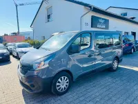 Gebraucht Renault Trafic Expression 145 PS (106 kW) 2016 Grau Van / Kleinbus