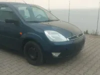 Usata Ford Fiesta 70 CV (51 kW) 2003 Blu Utilitaria