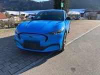 Gebraucht Ford Mustang Mach-E 197 kW (269 PS) 2022 Blau SUV