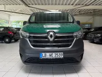 Gebraucht Renault Trafic Komfort 131 PS (96 kW) 2023 Grün Van / Kleinbus
