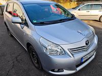 Gebraucht Toyota Verso Edition 132 PS (97 kW) 2012 Silver metallic Van / Kleinbus