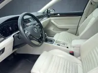 Gebraucht VW Passat Highline 220 PS (161 kW) 2016 Silber Kombi