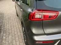 Gebraucht Kia Niro 141 PS (103 kW) 2018 Grau SUV