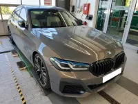 Gebraucht BMW M550 Performance 530 PS (389 kW) 2023 Grau Limousine