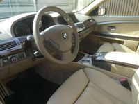 Gebraucht BMW 740 306 PS (225 kW) 2006 Schwarz Limousine