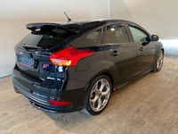 gebraucht Ford Focus ST 2.0TDCi SYNC-BiXENON-TLEDER-PPS-KEYFREE