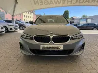 Gebraucht BMW 318 Efficient Dynamics 150 PS (110 kW) 2023 Grau Kombi