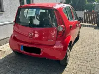 Gebraucht Opel Agila 65 PS (47 kW) 2009 Rot Kleinwagen