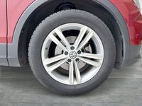Gebraucht VW Tiguan Sound 150 PS (110 kW) 2017 Rot SUV